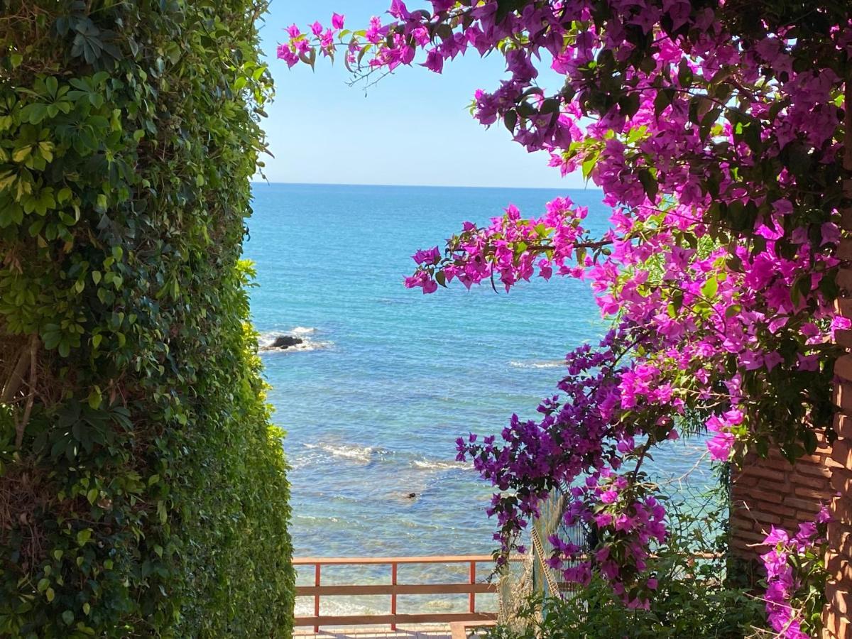 Independent Villa Beach House El Bosque ลากาลาเดมิฮาส ภายนอก รูปภาพ