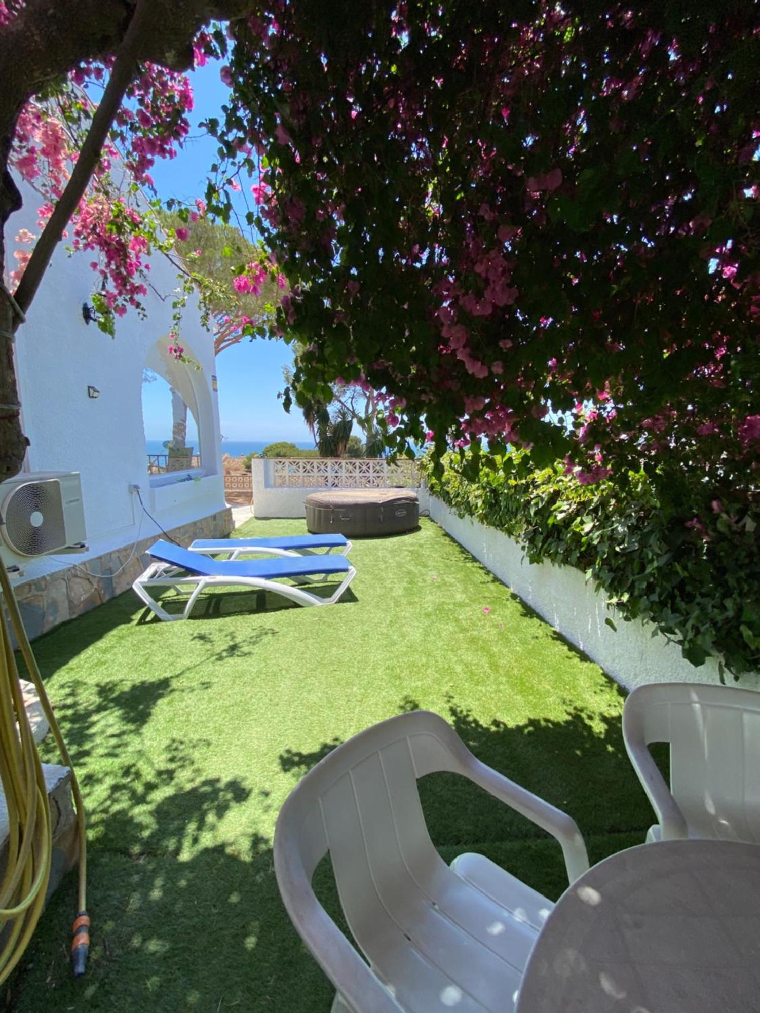 Independent Villa Beach House El Bosque ลากาลาเดมิฮาส ภายนอก รูปภาพ