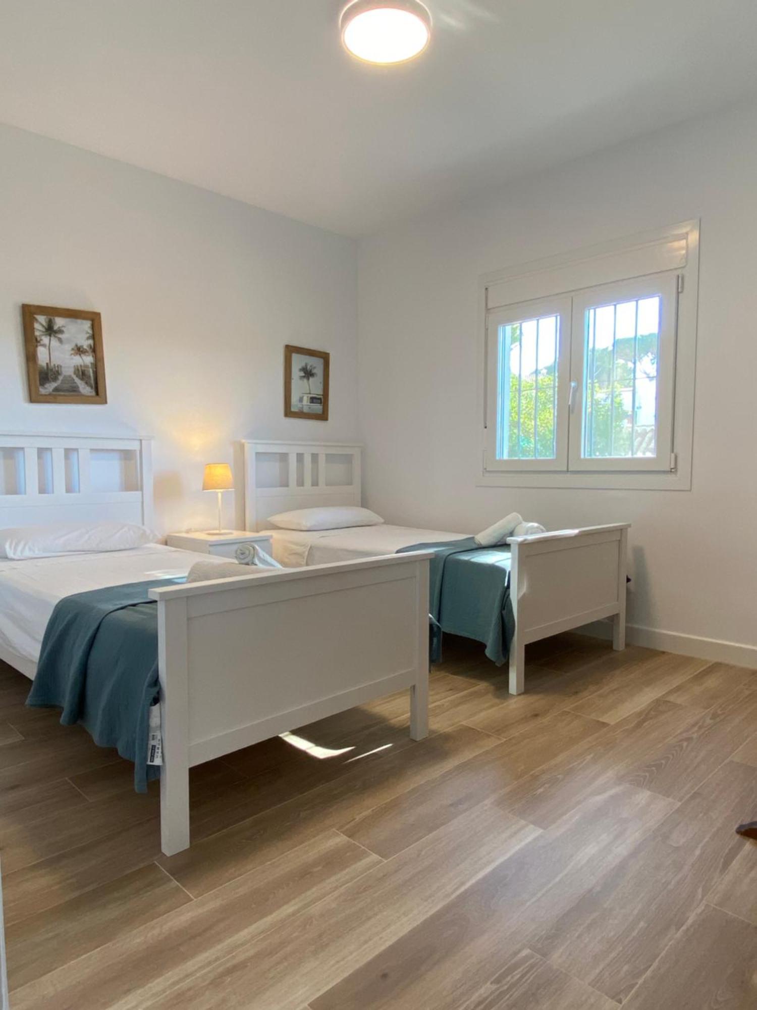 Independent Villa Beach House El Bosque ลากาลาเดมิฮาส ภายนอก รูปภาพ