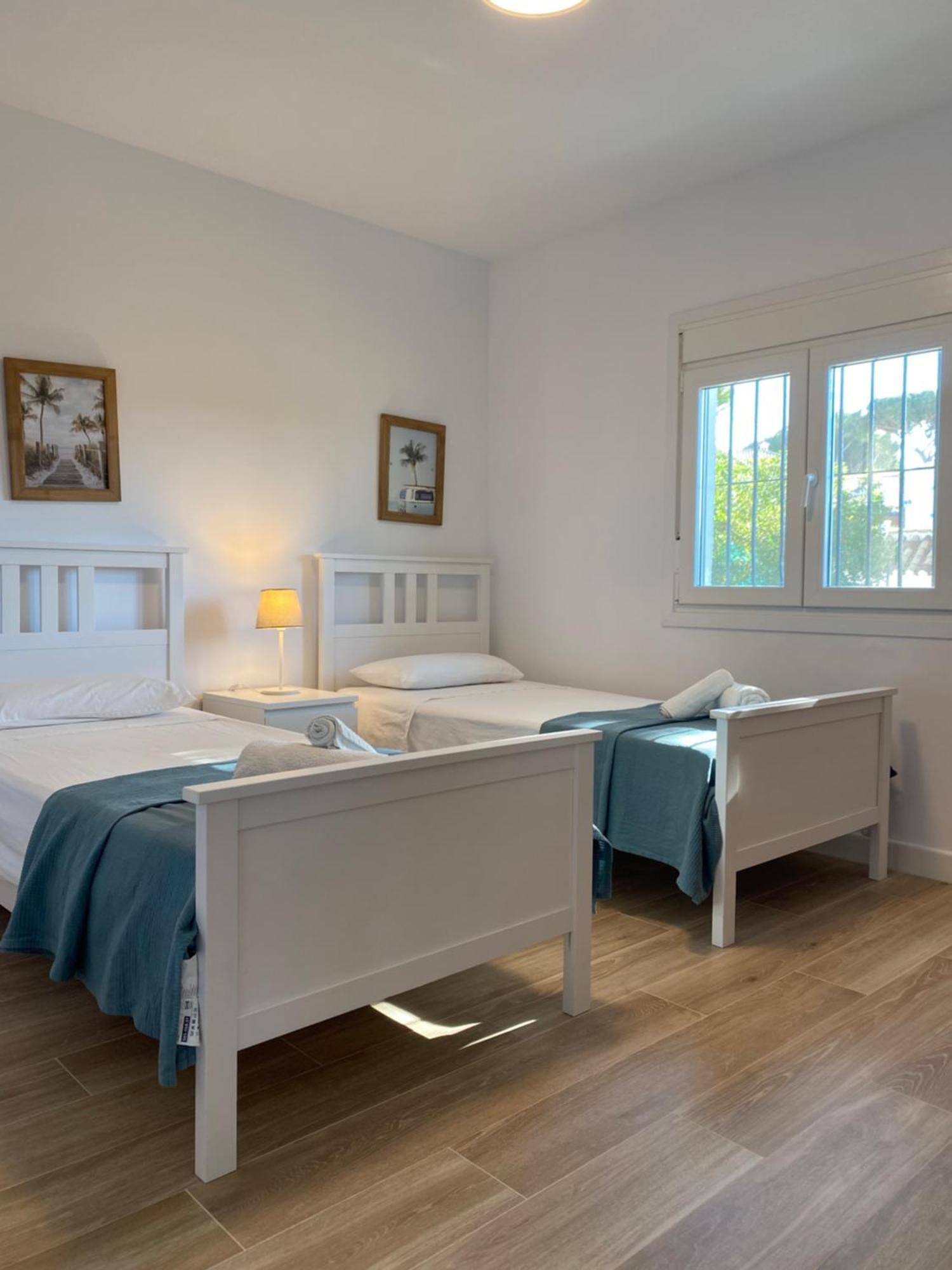 Independent Villa Beach House El Bosque ลากาลาเดมิฮาส ภายนอก รูปภาพ