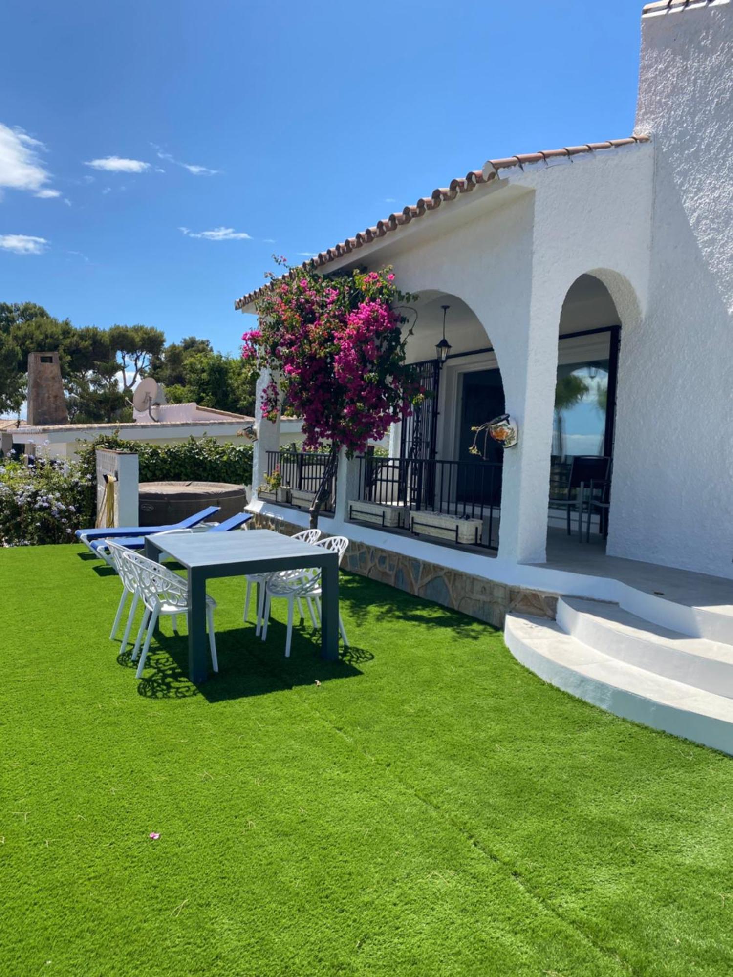 Independent Villa Beach House El Bosque ลากาลาเดมิฮาส ภายนอก รูปภาพ