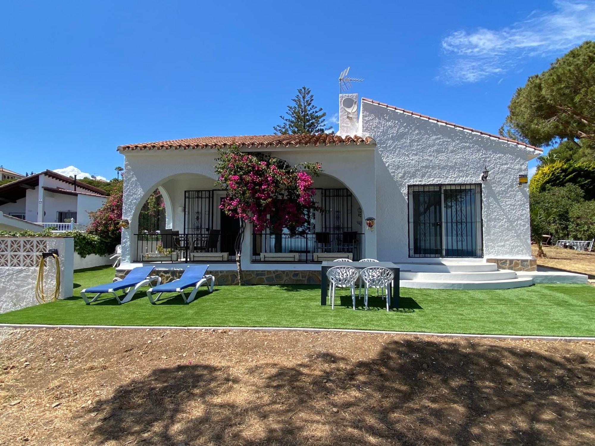 Independent Villa Beach House El Bosque ลากาลาเดมิฮาส ภายนอก รูปภาพ