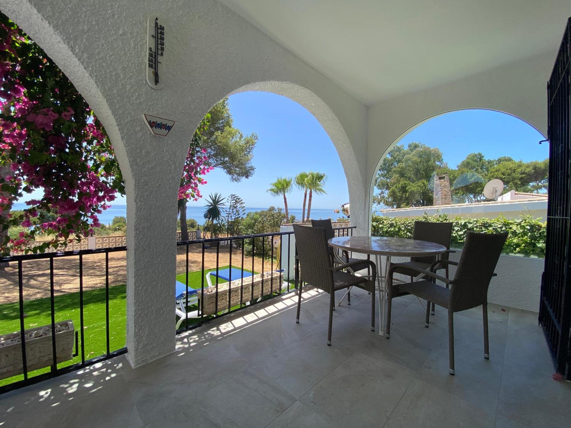 Independent Villa Beach House El Bosque ลากาลาเดมิฮาส ภายนอก รูปภาพ