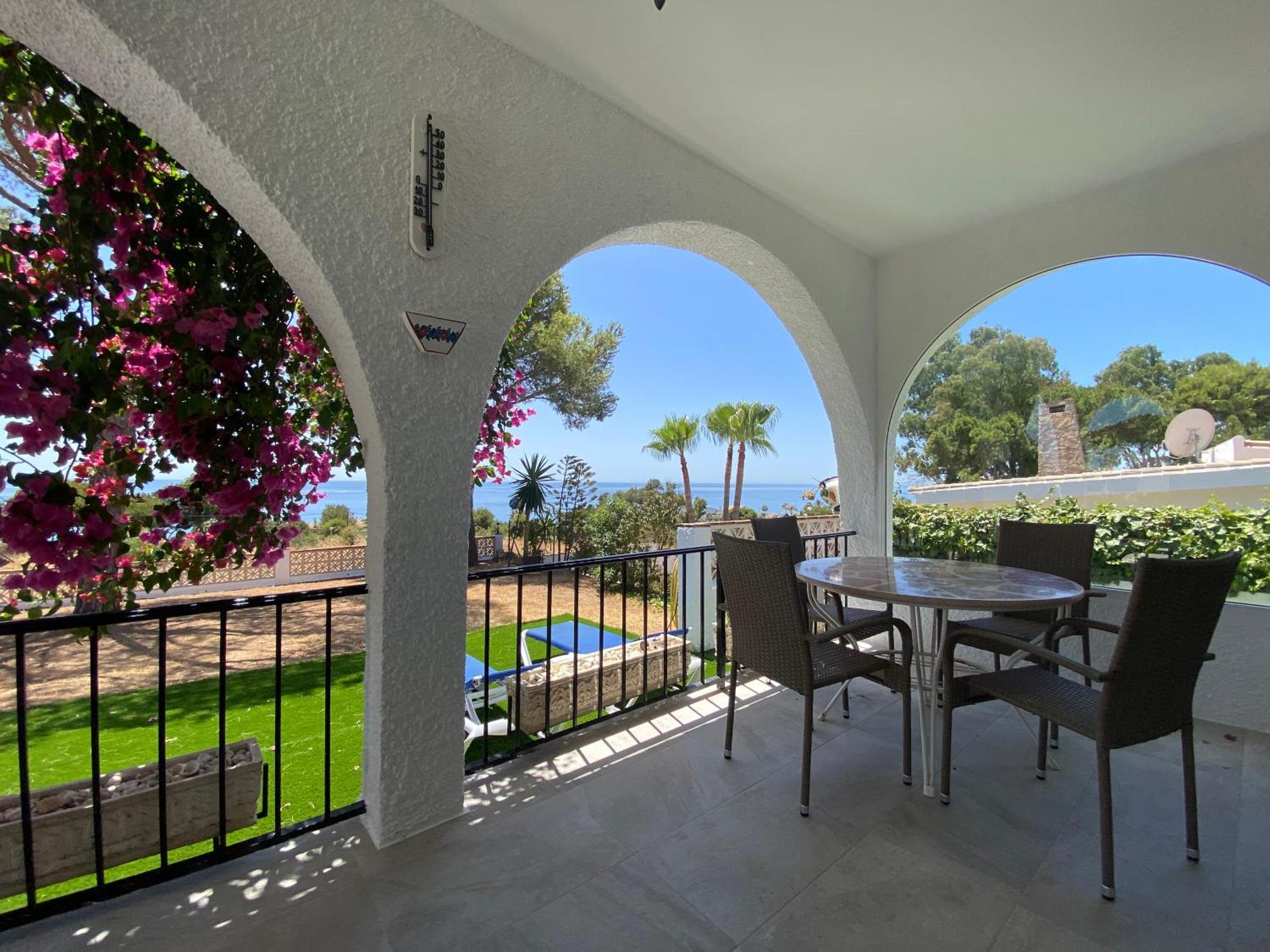 Independent Villa Beach House El Bosque ลากาลาเดมิฮาส ภายนอก รูปภาพ